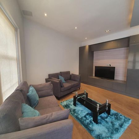 Agar Grove Villa London Exterior photo