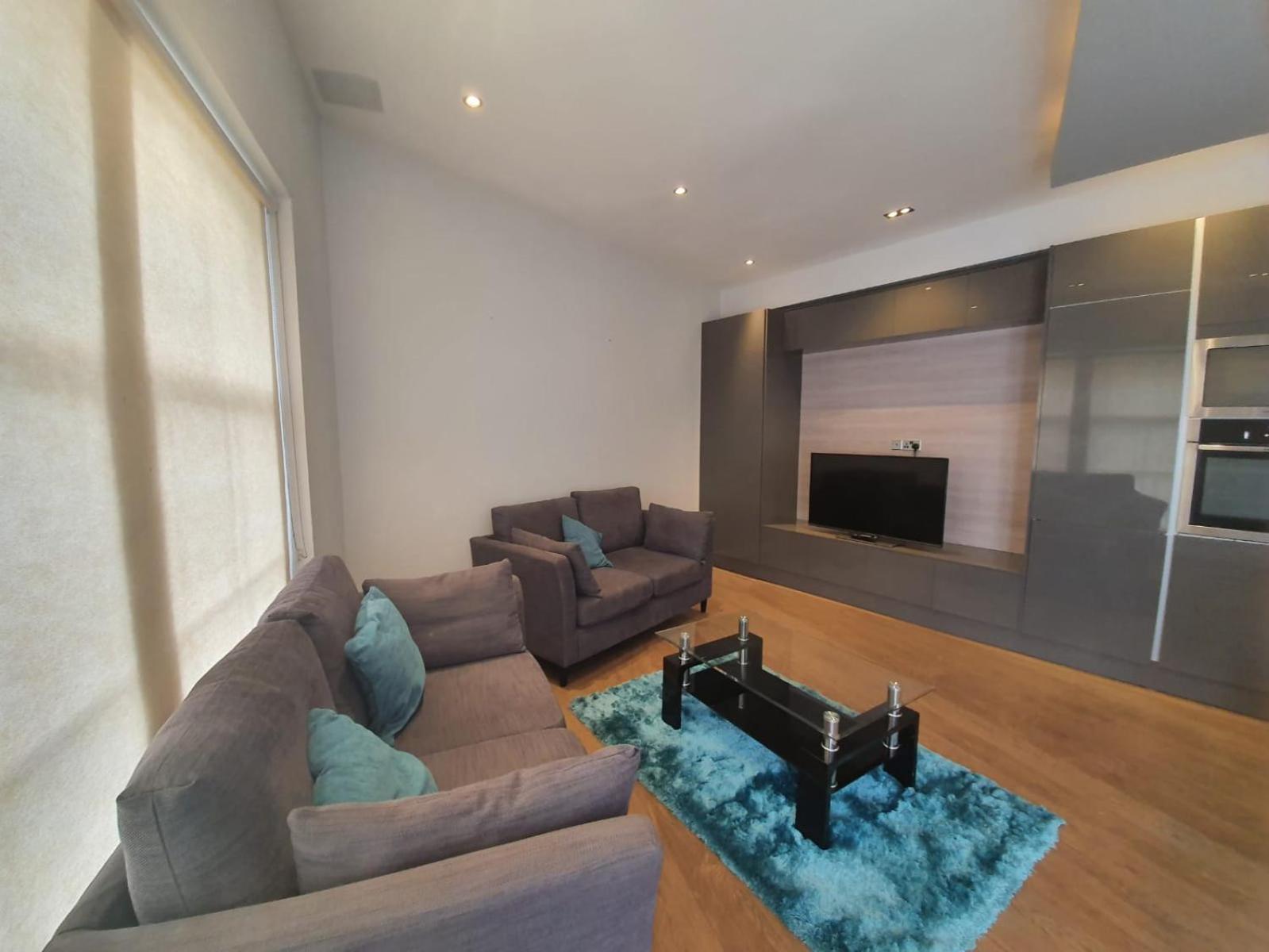 Agar Grove Villa London Exterior photo